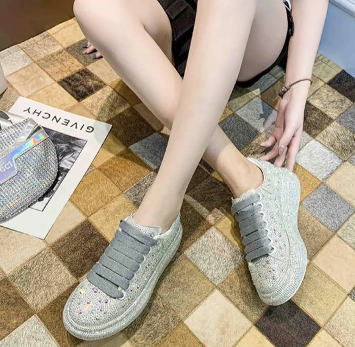 Fashionable Rhinestone Sweet Platform Bling Shoes for Women's Thick Soles PU Casual Sports with Jeans Skirts Comfortable Breathable Wedding Outdoors